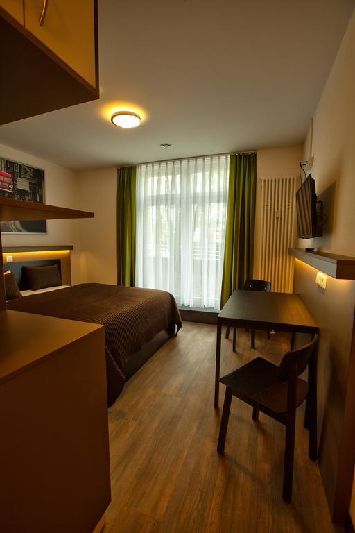 برلين 6Rooms الغرفة الصورة
